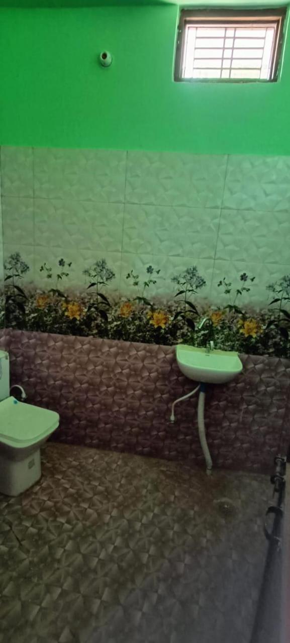 Shree Ram Guest House Near Ram Mandir Ayodhya Εξωτερικό φωτογραφία